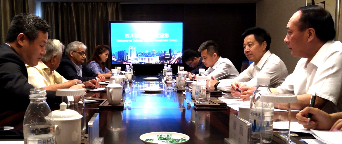 集团党委副书记、副董事长、总经理杨川会见印度靛蓝集团执行董事卡皮尔·巴蒂亚先生一行